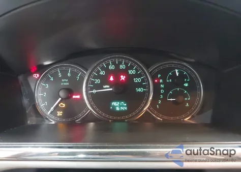 2005 Buick Lacrosse Cx z USA, uszkodzony, nr VIN 2G4WC532651309880